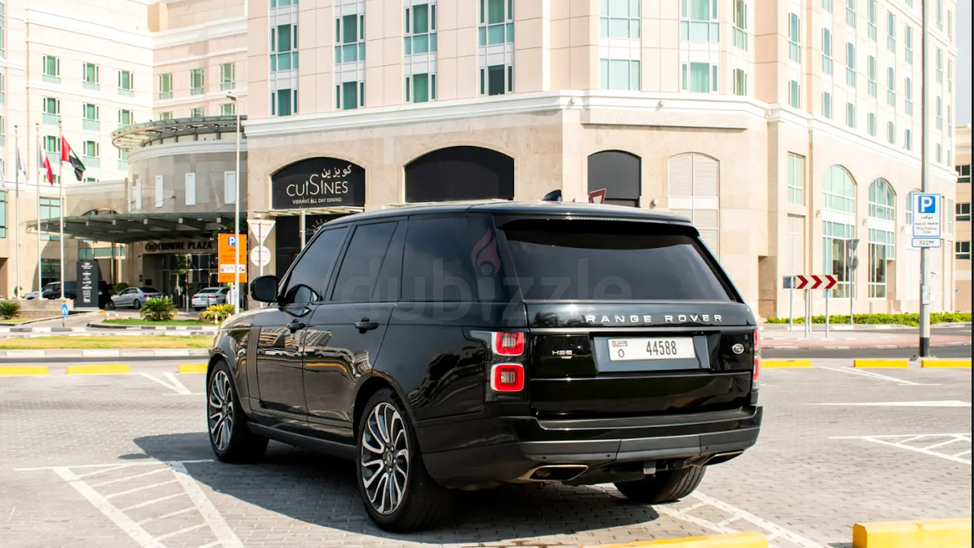 2020 Land Rover Range Rover for Rent in Al Hudaiba photo 7