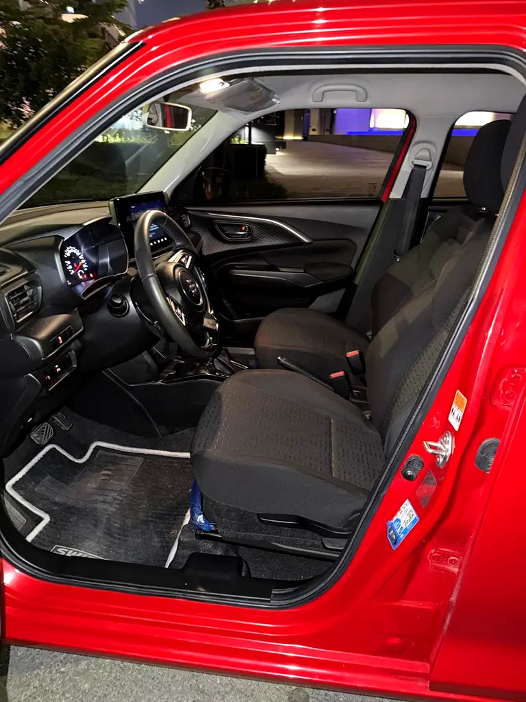 2025 Suzuki Swift for Rent in Al Barsha 1 photo 3