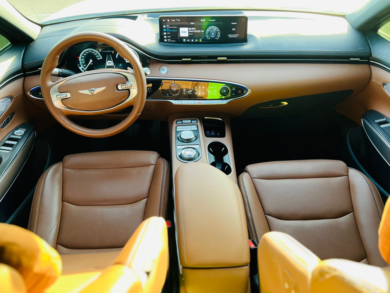 2024 Genesis GV70 White for Rent in Dubai photo 4