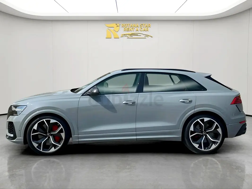 2021 Audi RS Q8 for Rent in Al Barsha 1 photo 4