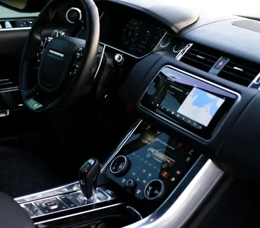 2022 Land Rover Range Rover Sport for Rent in Palm Jumeirah photo 4