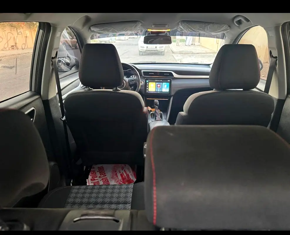 2024 MG ZS for Rent in JVC District 10 photo 6