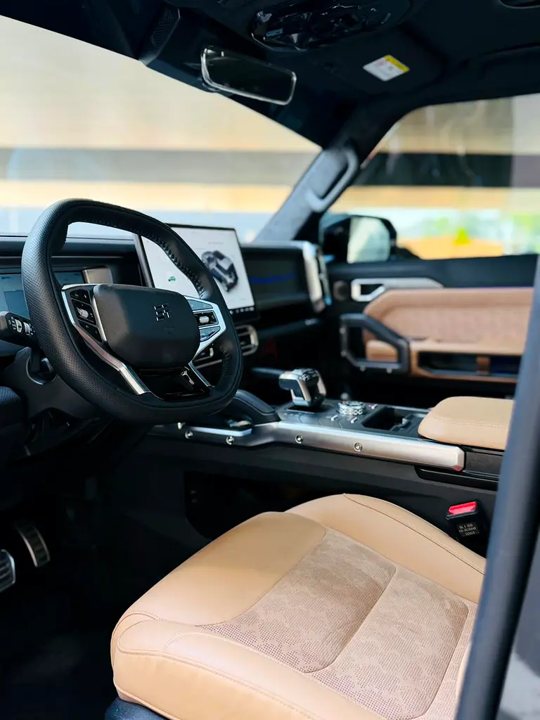 2025 Jetour T2 for Rent in Business Bay (Black, Automatic, 5 Seater, GT4 A) photo 8