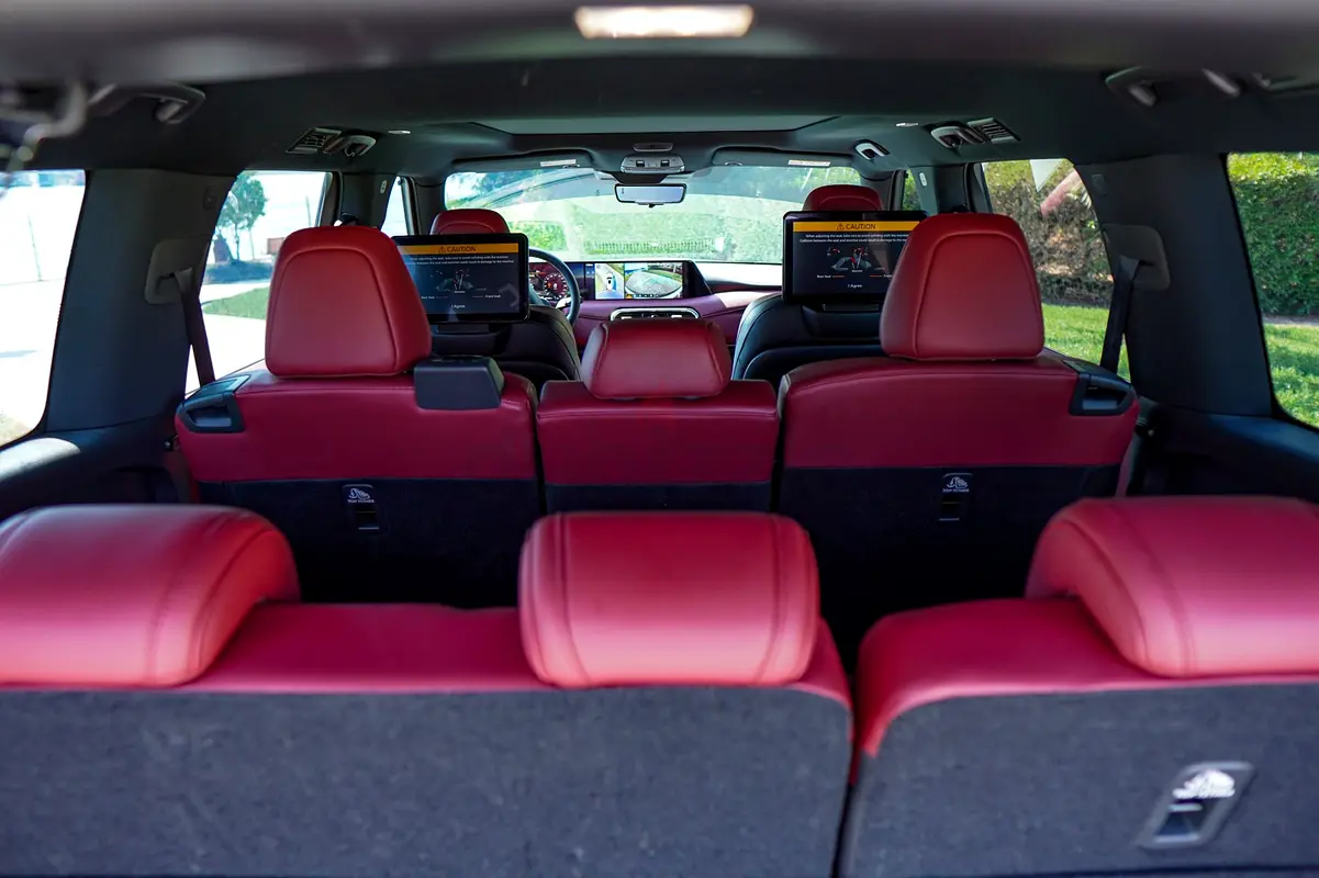 2025 Nissan Patrol for Rent in Al Garhoud (Black) photo 4