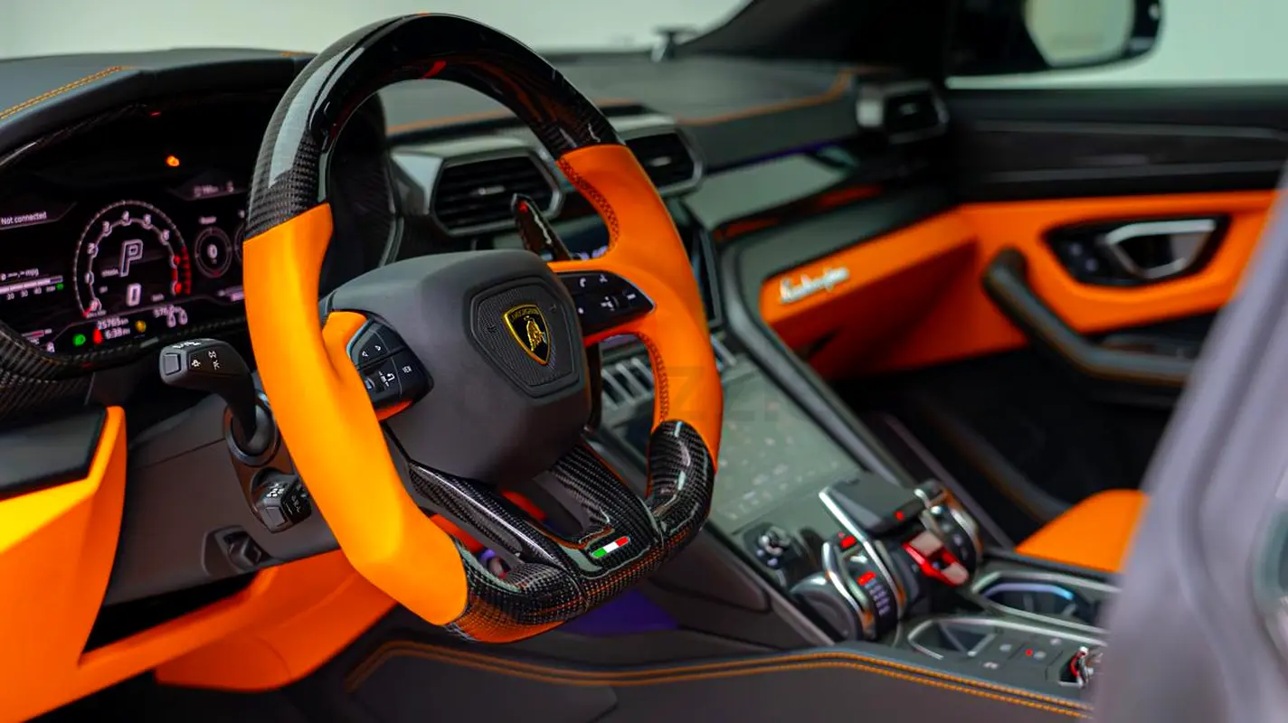 2023 Lamborghini Urus for Rent in Al Garhoud photo 4