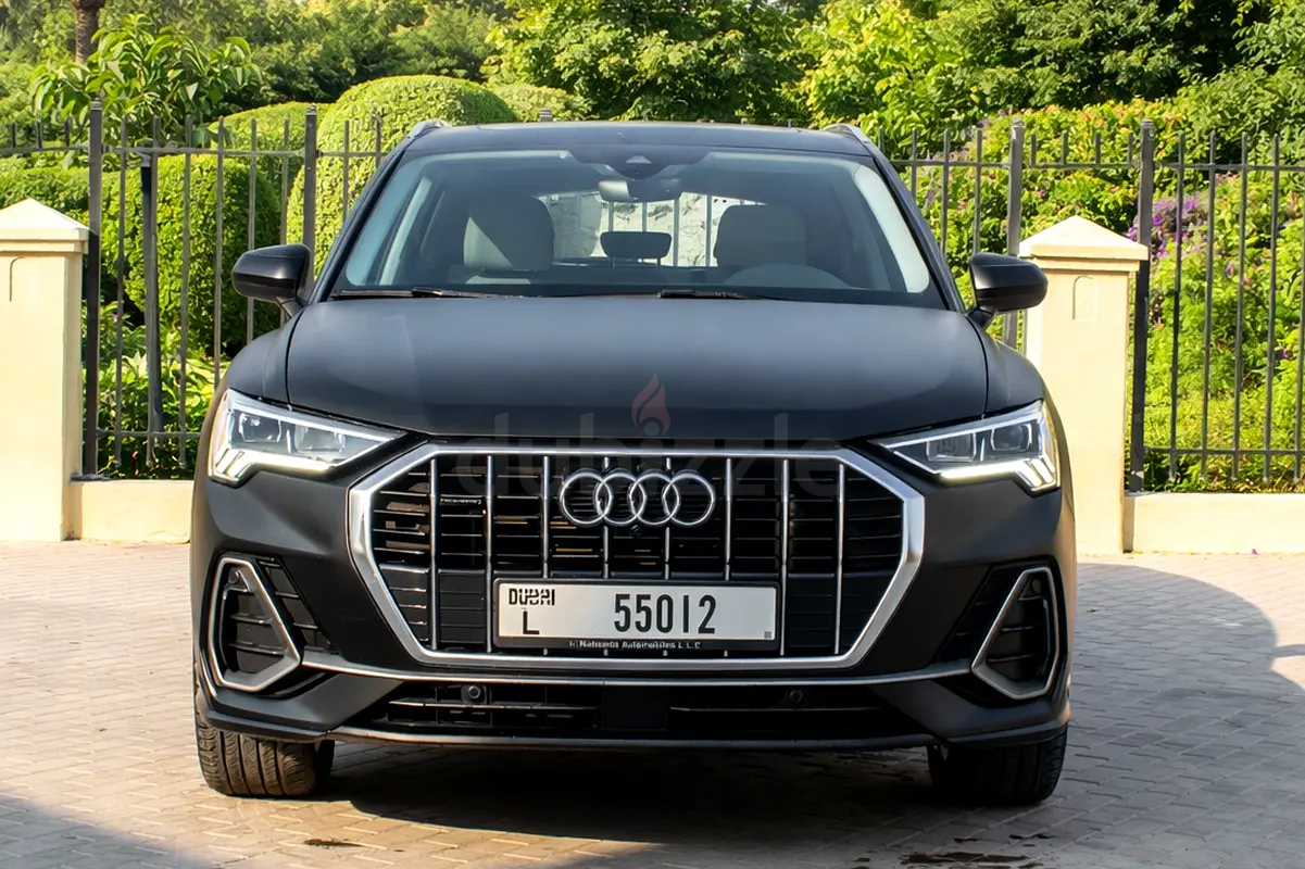 2022 Audi Q3 for Rent in Motor City photo 2