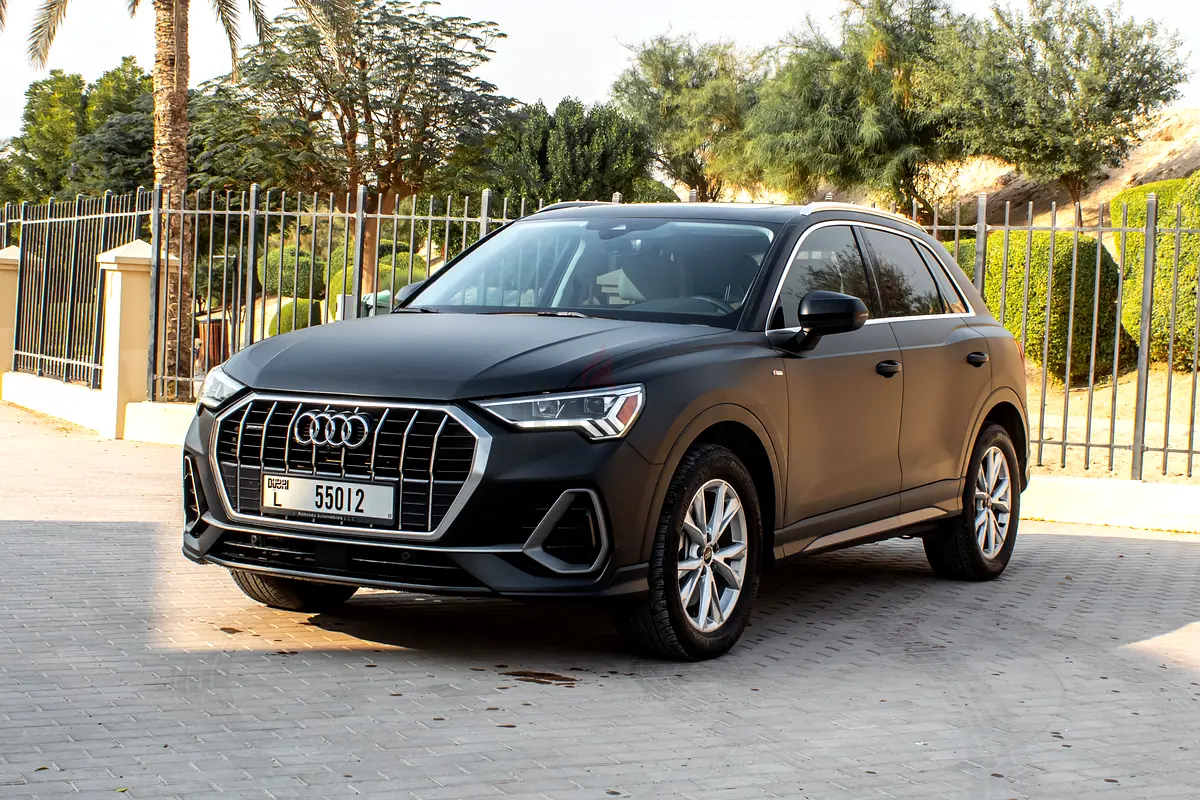 2022 Audi Q3 for Rent in Motor City photo 5