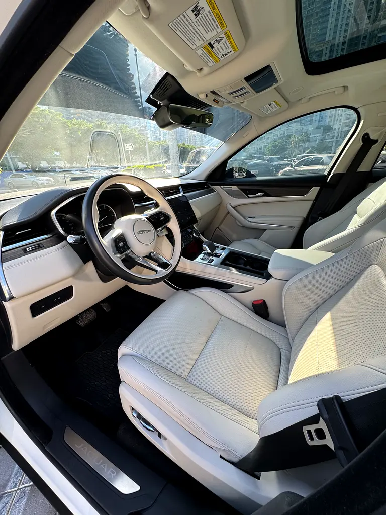 2024 Jaguar F-Pace for Rent in Business Bay photo 5