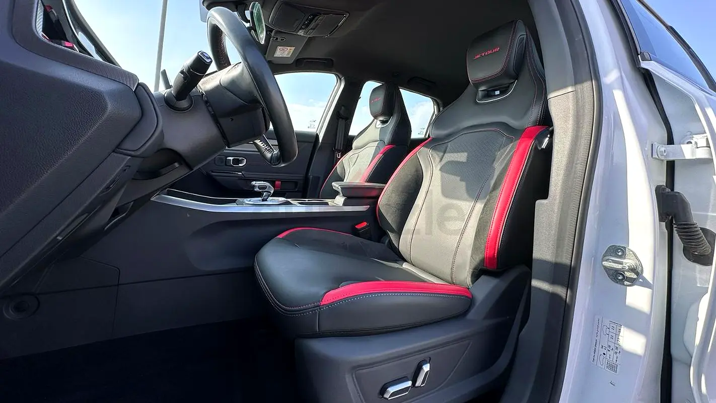 2024 Jetour Dashing for Rent in Al Hudaiba photo 6