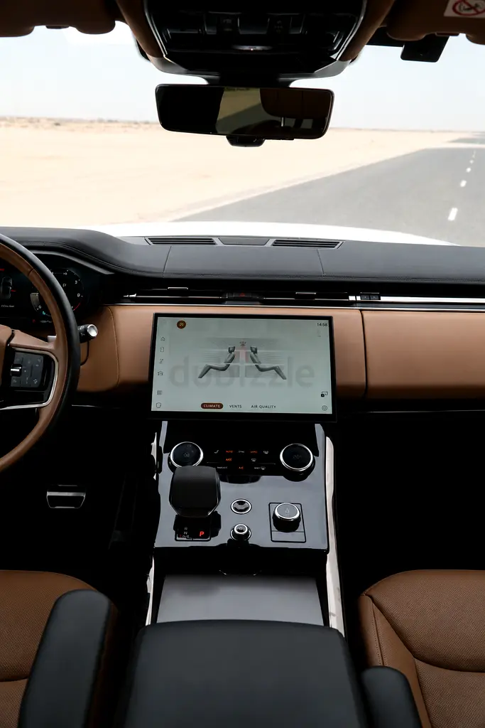 2023 Land Rover Range Rover Sport for Rent in Al Barsha 1 photo 5
