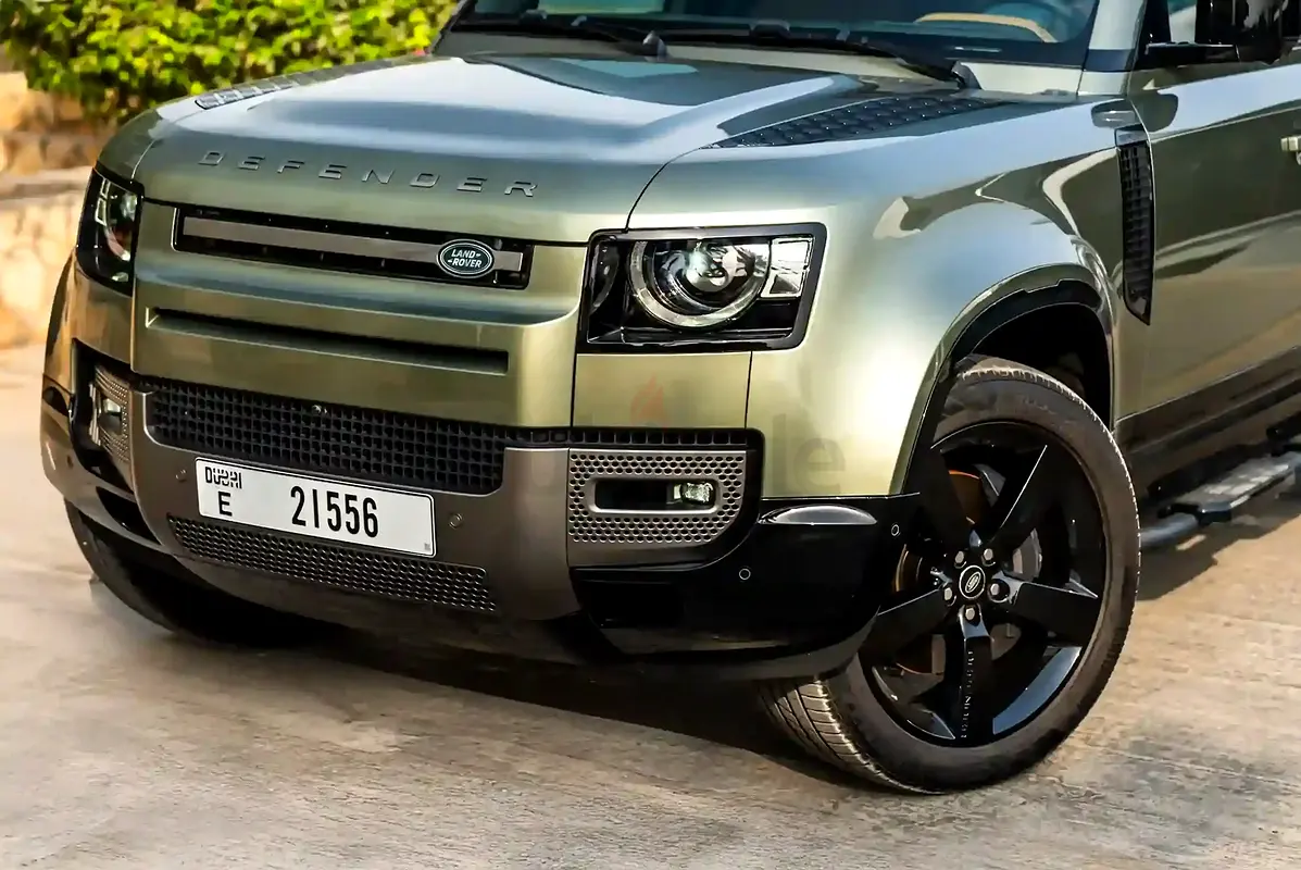 2025 Land Rover Defender for Rent in Al Quoz 1 photo 3