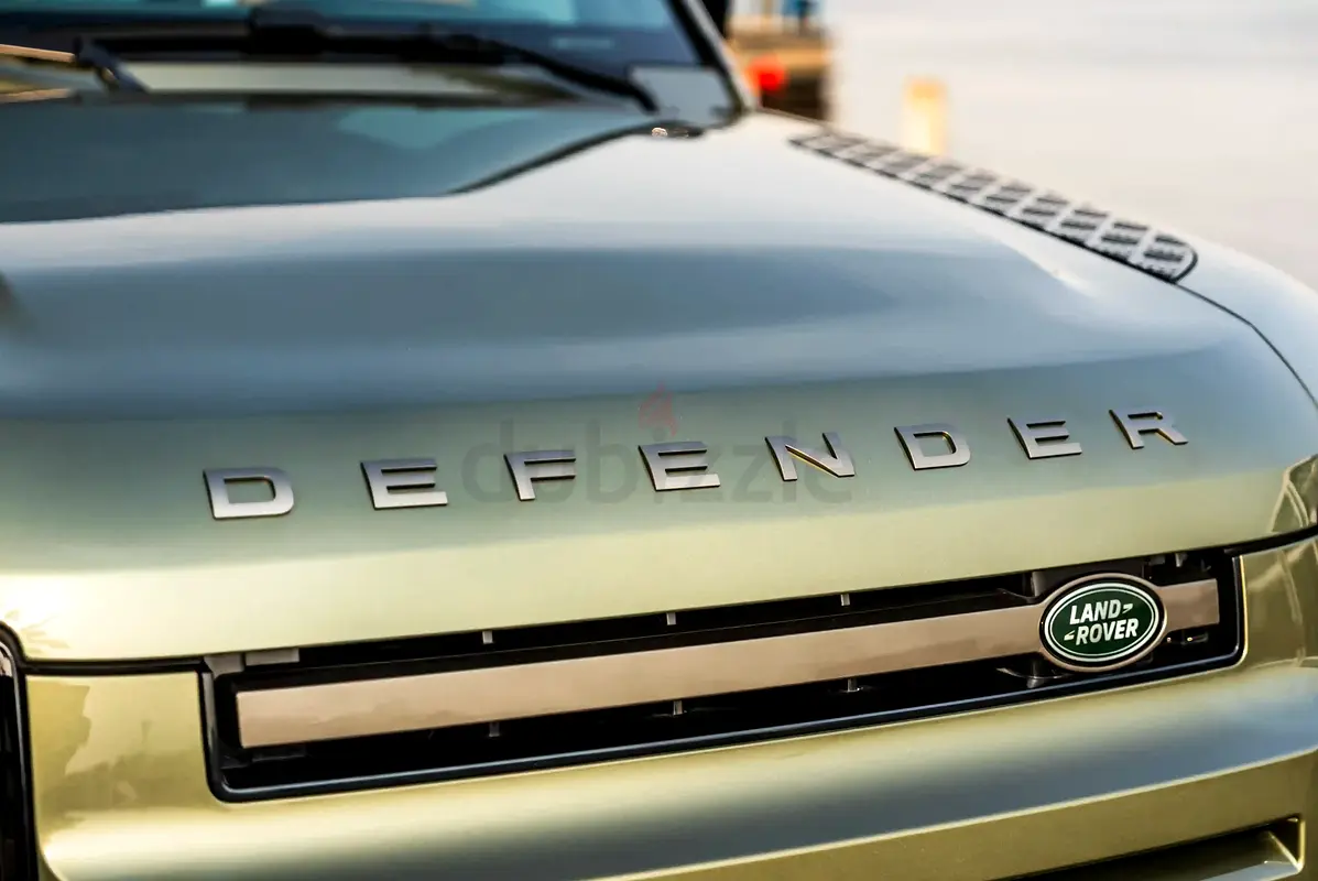 2025 Land Rover Defender for Rent in Al Quoz 1 photo 5