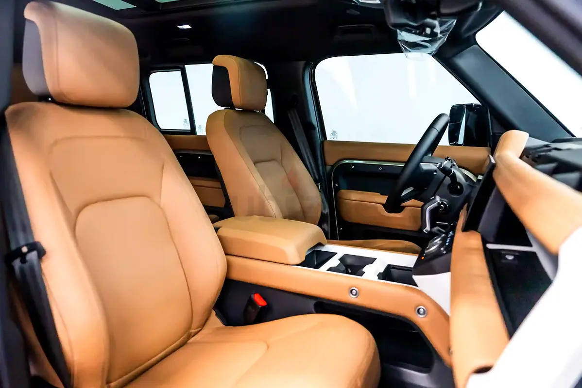 2025 Land Rover Defender for Rent in Al Quoz 1 photo 10