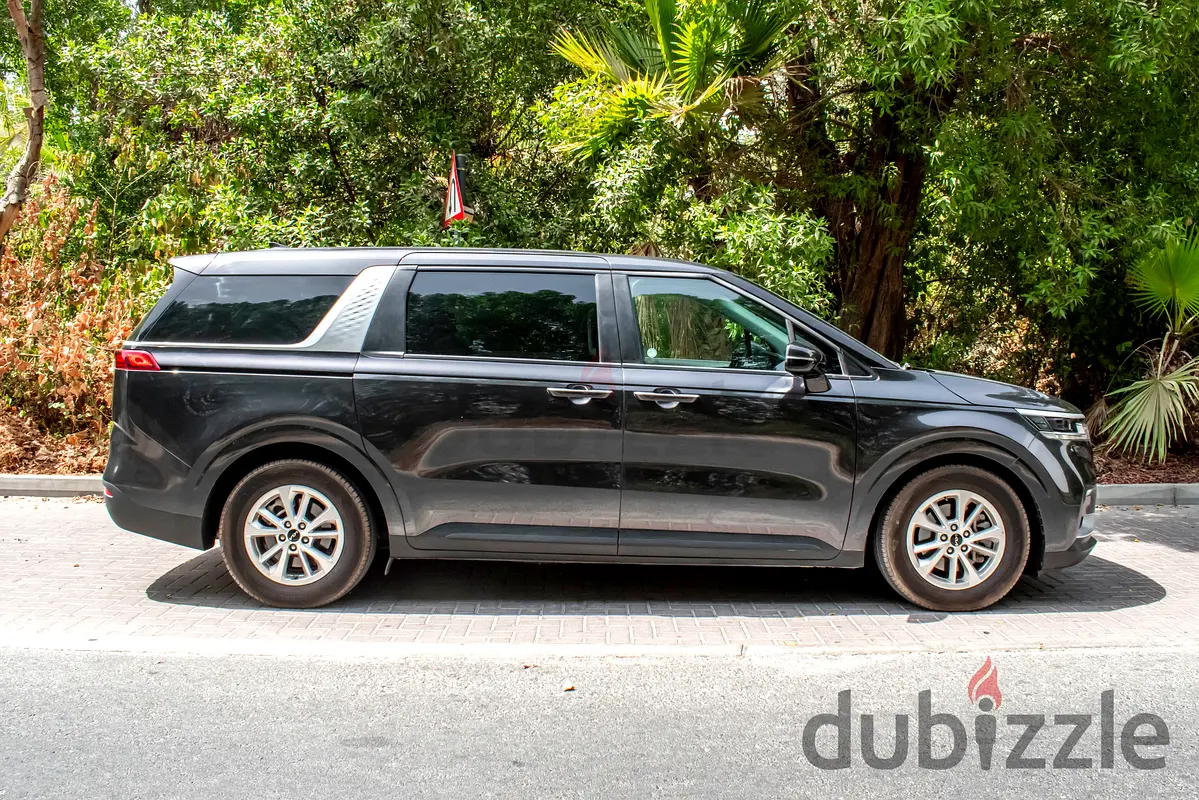 2024 Kia Carnival for Rent in Al Jaddaf photo 2