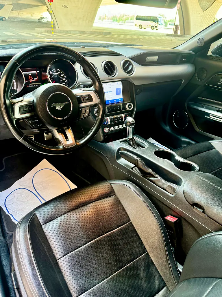 2021 Ford Mustang for Rent in Azizi Riviera photo 6