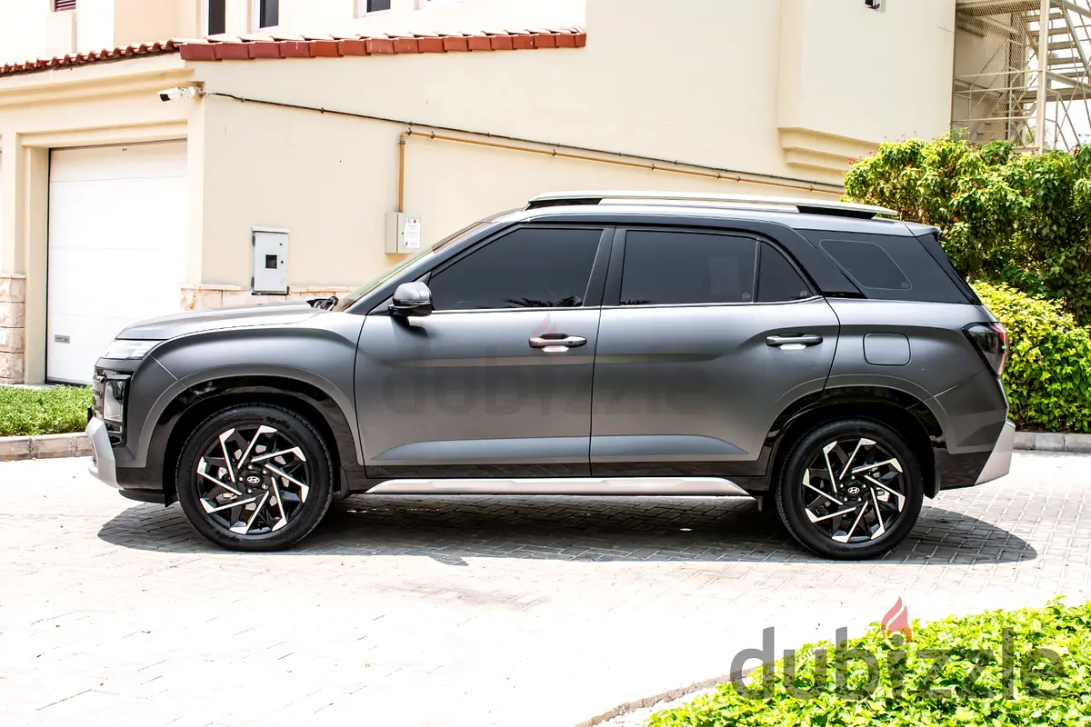 2025 Hyundai Grand Creta for Rent in Al Garhoud photo 4