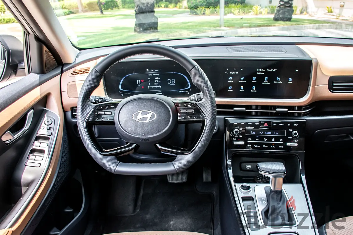 2025 Hyundai Grand Creta for Rent in Al Garhoud photo 7