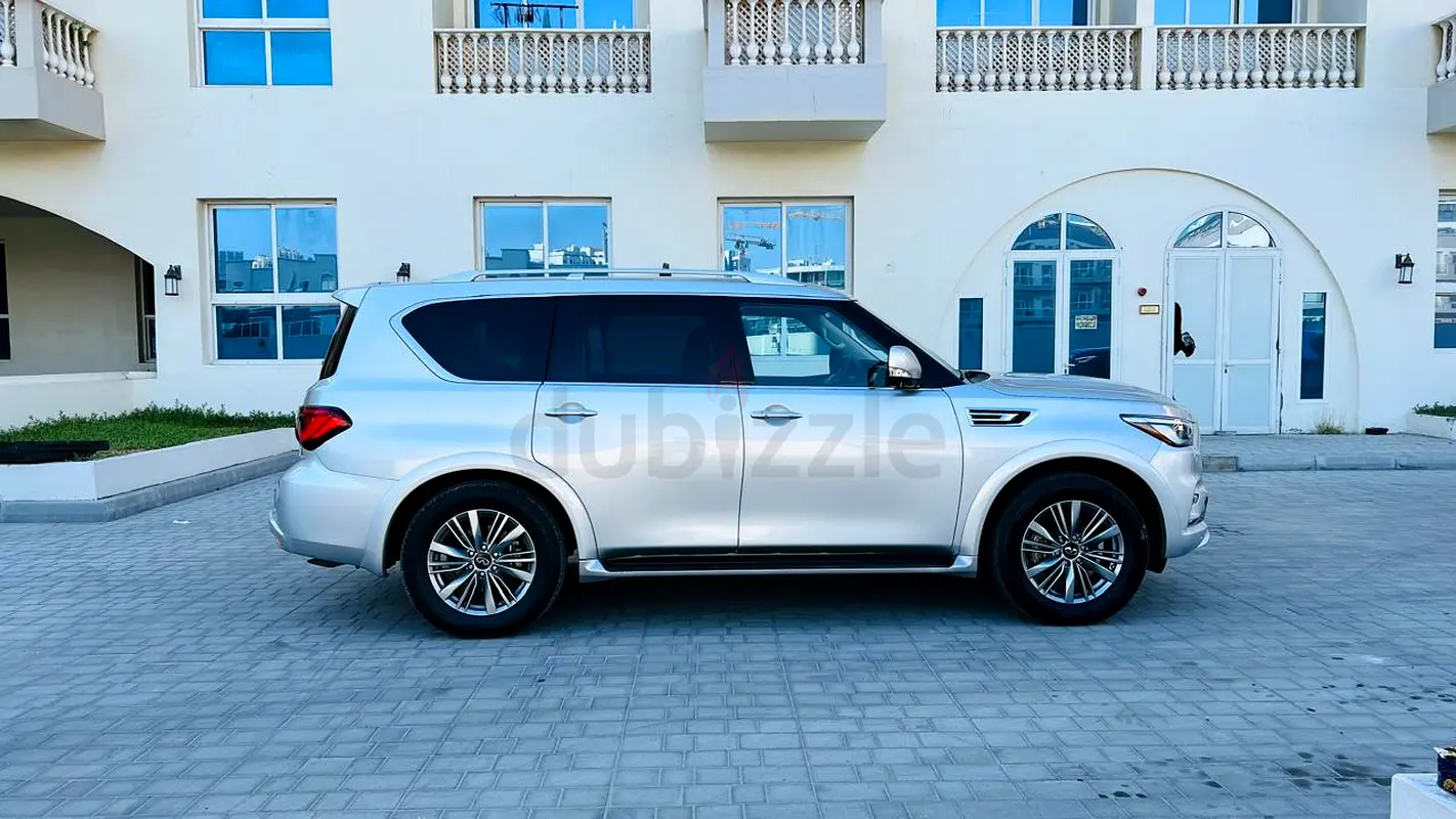 2022 Infiniti QX80 for Rent in JVC District 11 photo 7