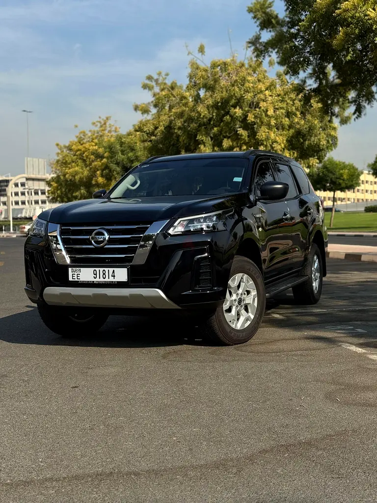 2025 Nissan Xterra for Rent in Al Karama photo 3