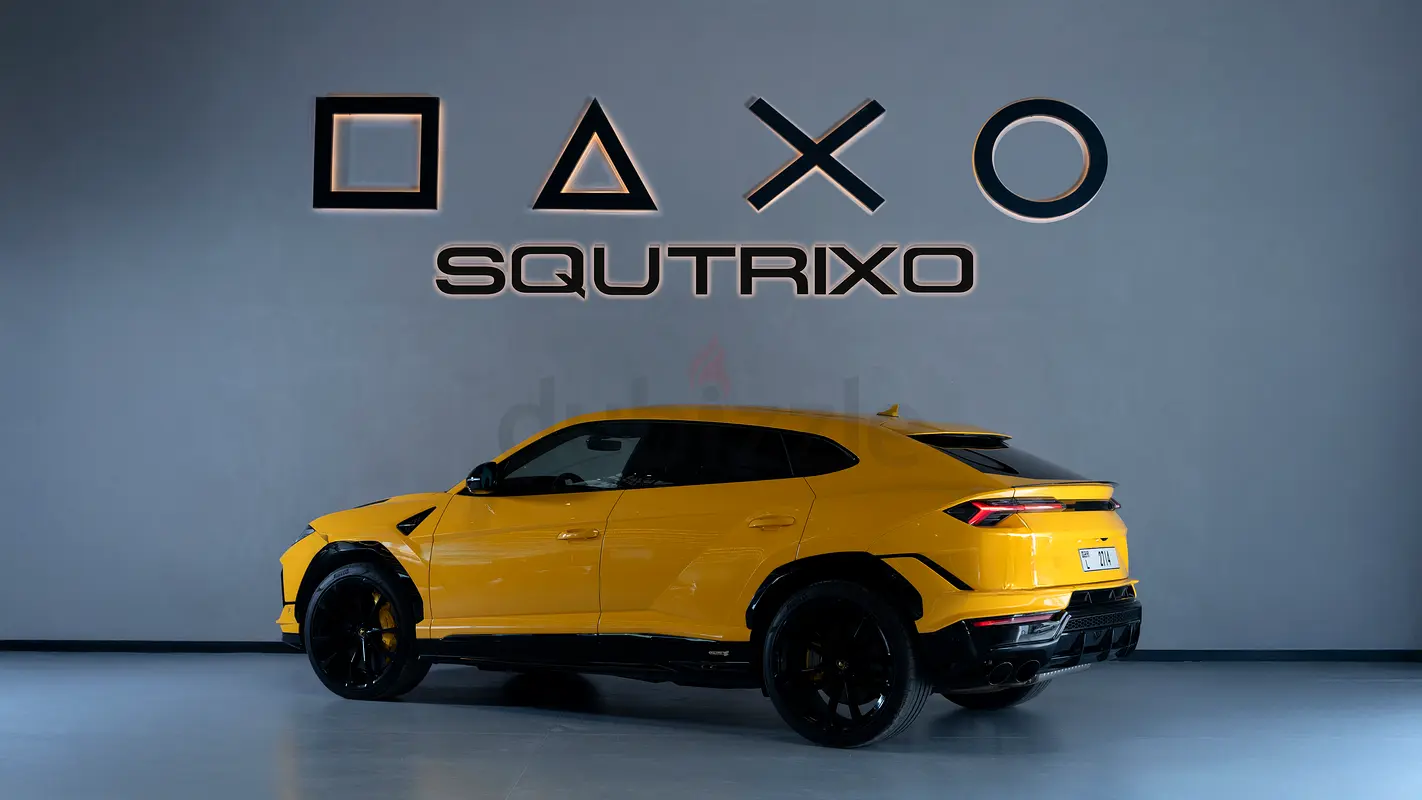2023 Lamborghini Urus for Rent in Al Quoz 3 photo 2