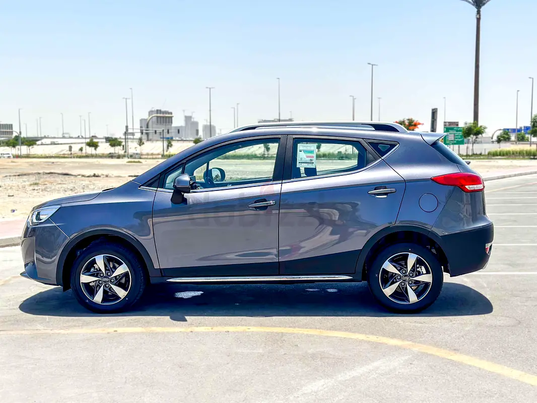 2023 JAC S3 for Rent in Jumeirah Lake Towers (JLT) photo 5