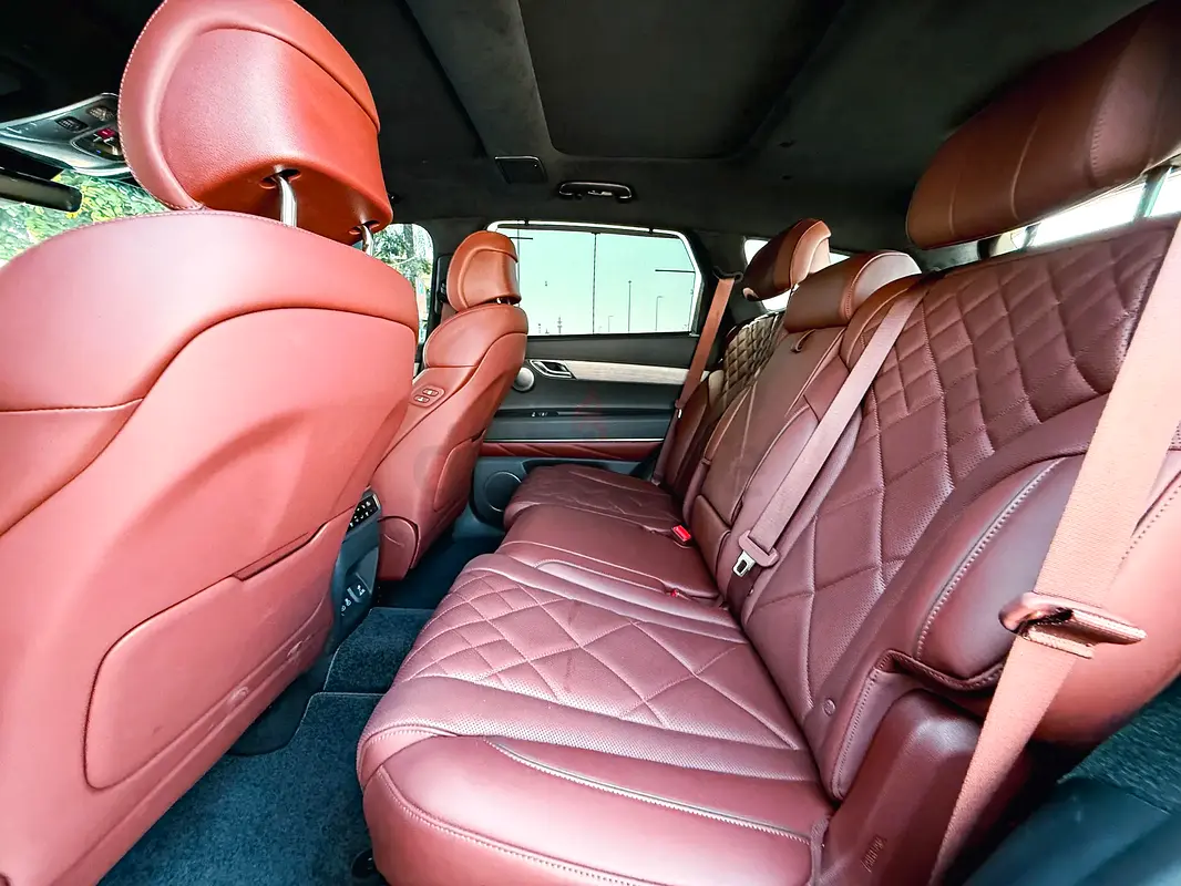 2025 Genesis GV80 for Rent in Jumeirah Lake Towers (JLT) photo 7