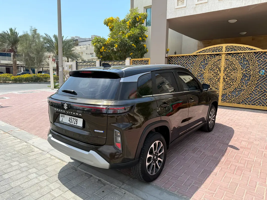 2023 Suzuki Grand Vitara for Rent in Jumeirah Village Circle (JVC) photo 7