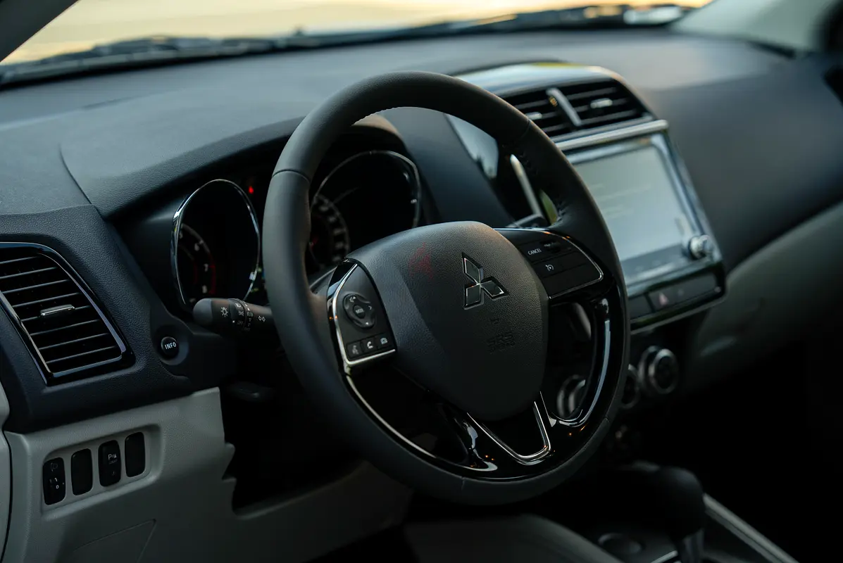 2024 Mitsubishi ASX for Rent in Jumeirah Lake Towers (JLT) photo 8