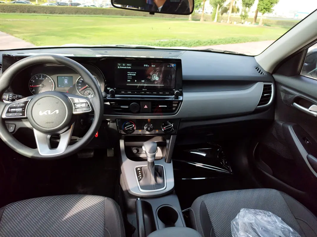 2023 Kia Seltos for Rent in Port Saeed photo 5