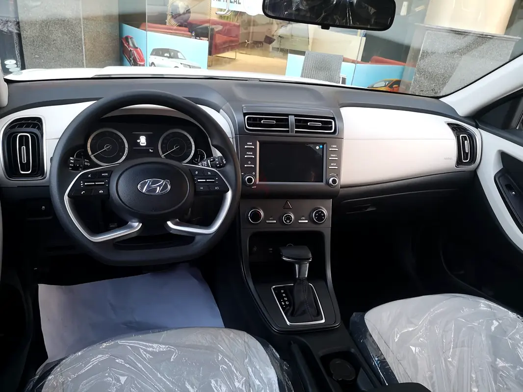 2022 Hyundai Creta for Rent in Dubai Creek Golf And Yacht Club Residences photo 5