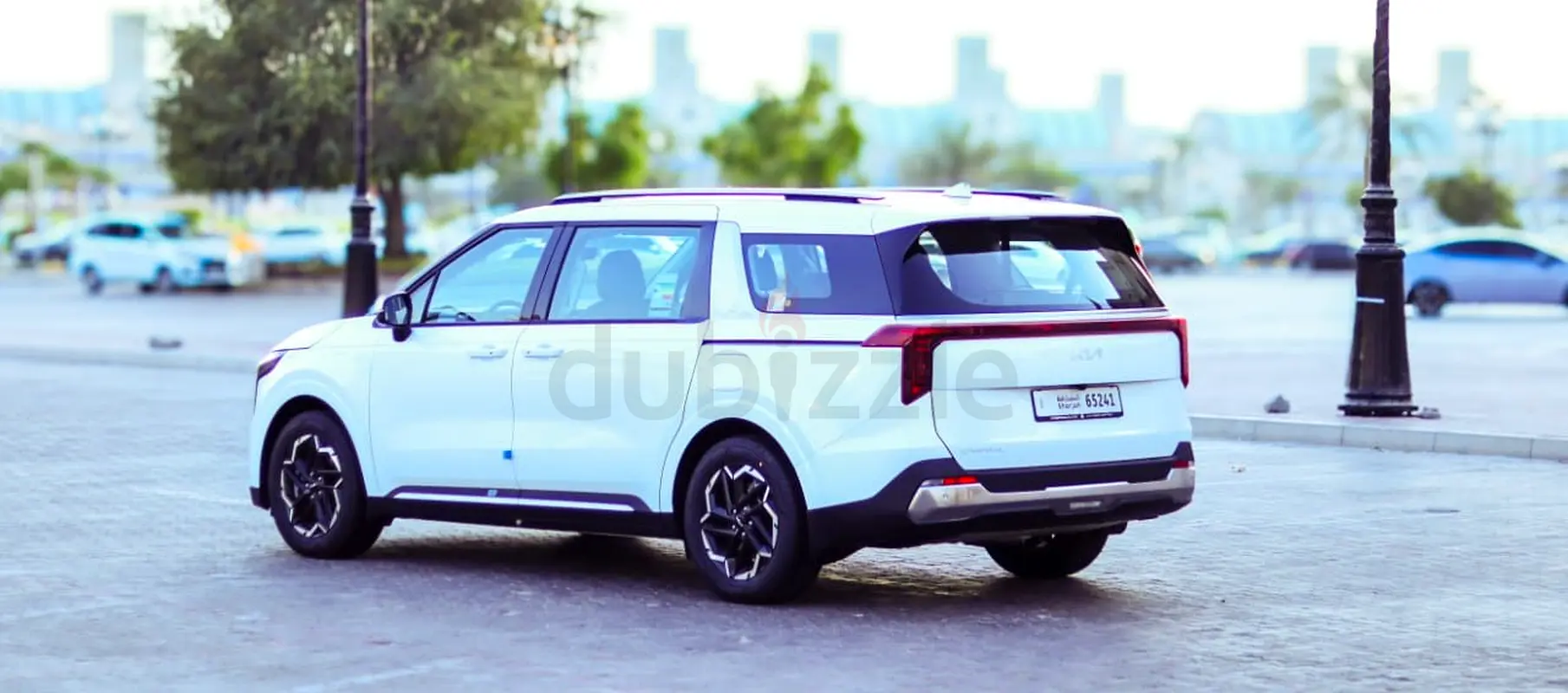 2025 Kia Carnival for Rent in Al Garhoud (White, Automatic, 4 Seater) photo 5