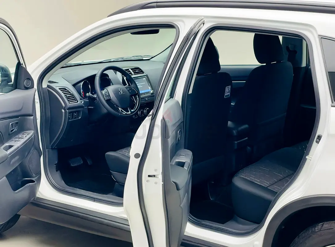 2024 Mitsubishi ASX for Rent in Ras Al Khor photo 10