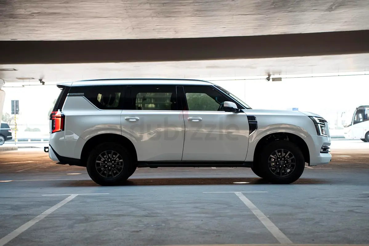 2025 Nissan Patrol for Rent in Business Bay (White) photo 3