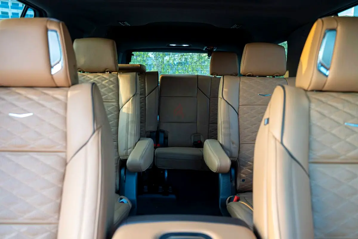 2022 Cadillac Escalade for Rent in Business Bay photo 8