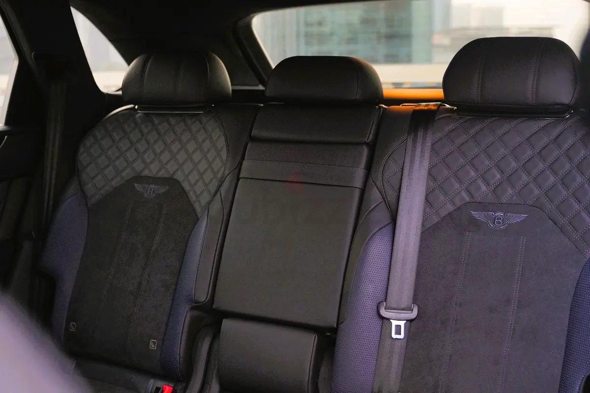 2022 Bentley Bentayga for Rent in Al Garhoud photo 7