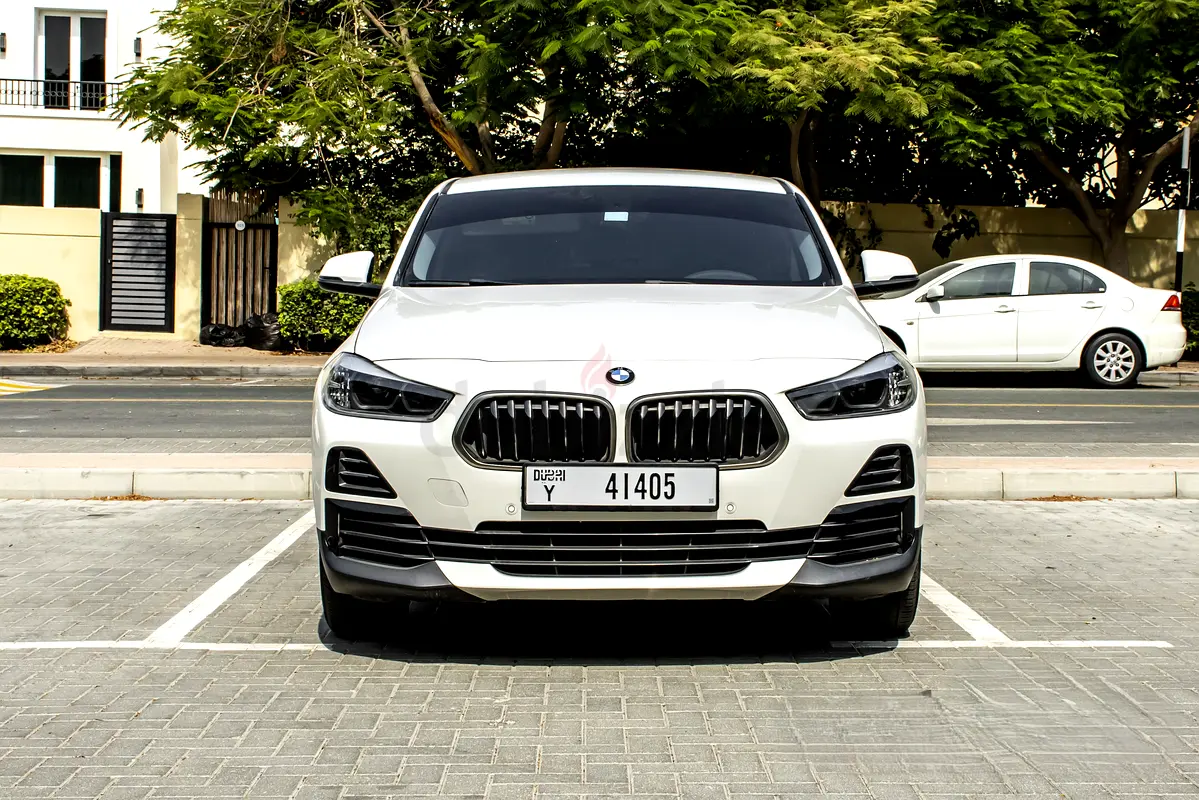 2023 BMW X2 for Rent in Motor City photo 2