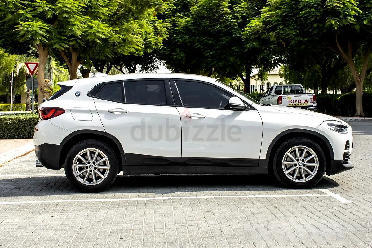 2023 BMW X2 for Rent in Motor City photo 5