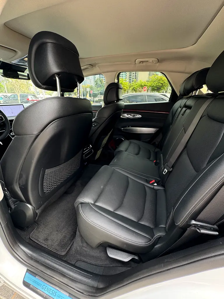 2026 Genesis GV70 for Rent in Business Bay photo 6