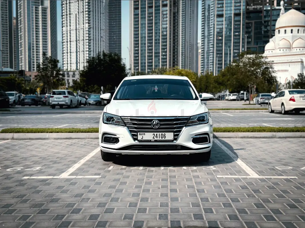 2024 MG MG5 for Rent in Al Barsha 1 photo 2