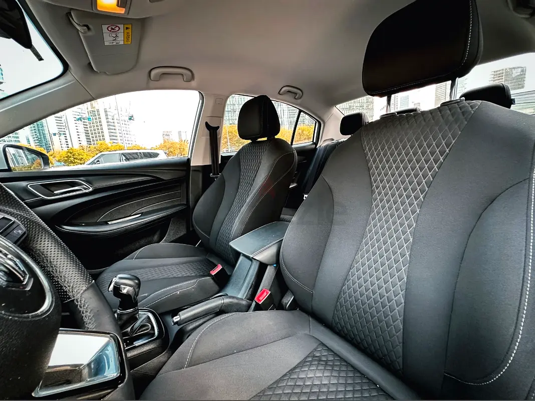 2024 MG MG5 for Rent in Al Barsha 1 photo 9