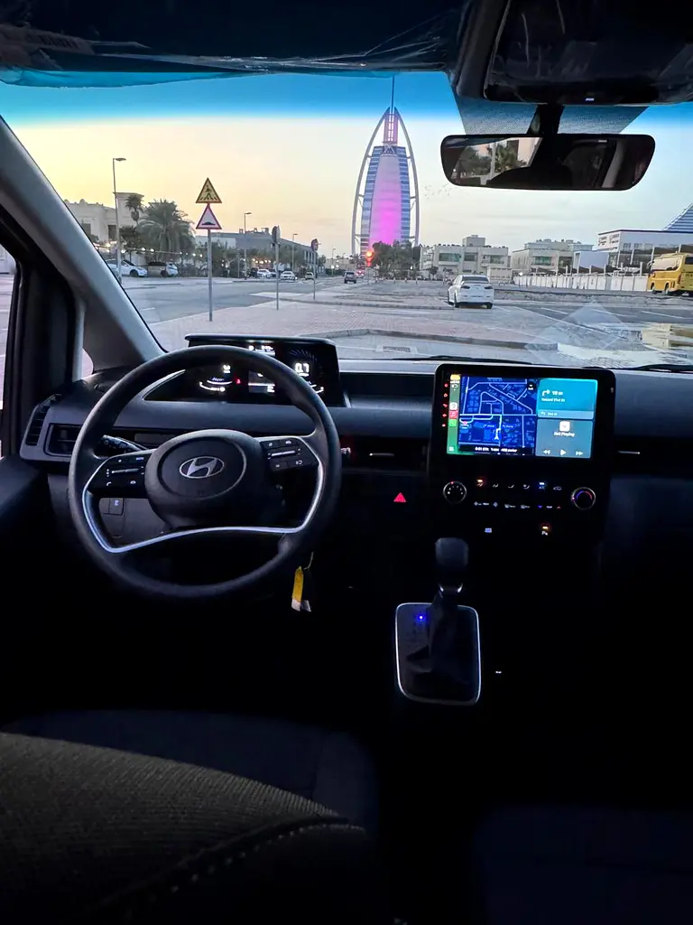 2025 Hyundai Staria for Rent in Azizi Riviera photo 5