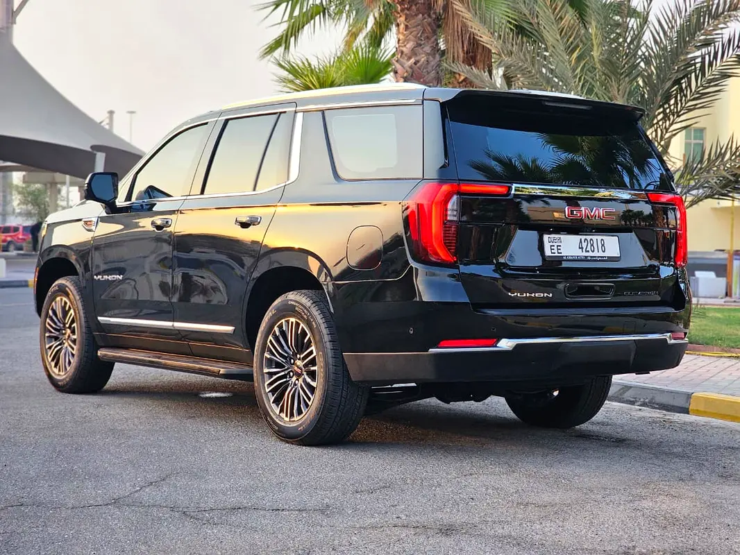 2025 GMC Yukon for Rent in Ras Al Khor photo 4