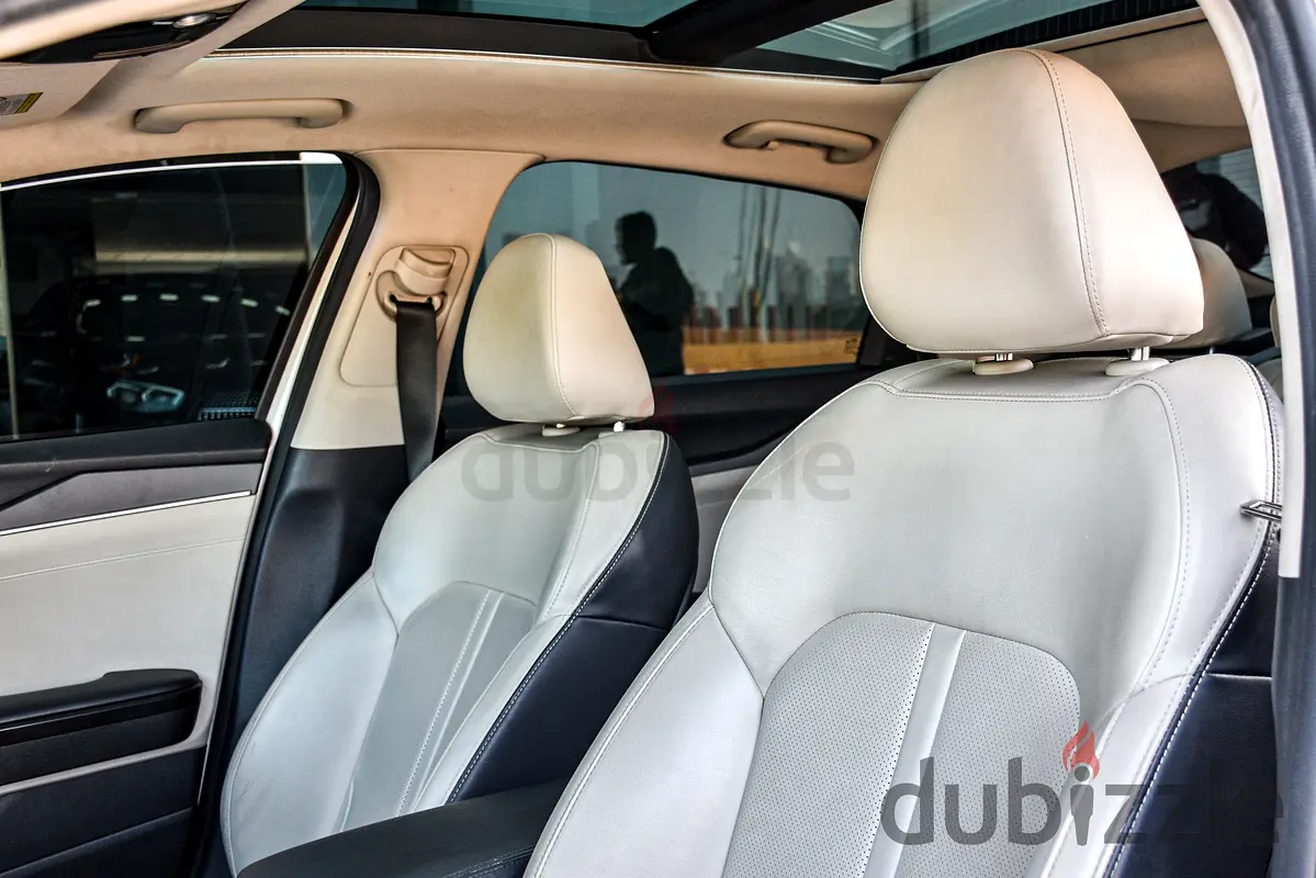 2022 Kia K5 for Rent in Al Jaddaf photo 10