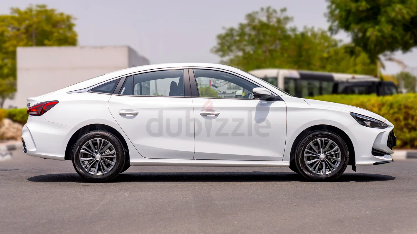 2025 MG MG5 for Rent in Ras Al Khor Industrial 3 photo 3