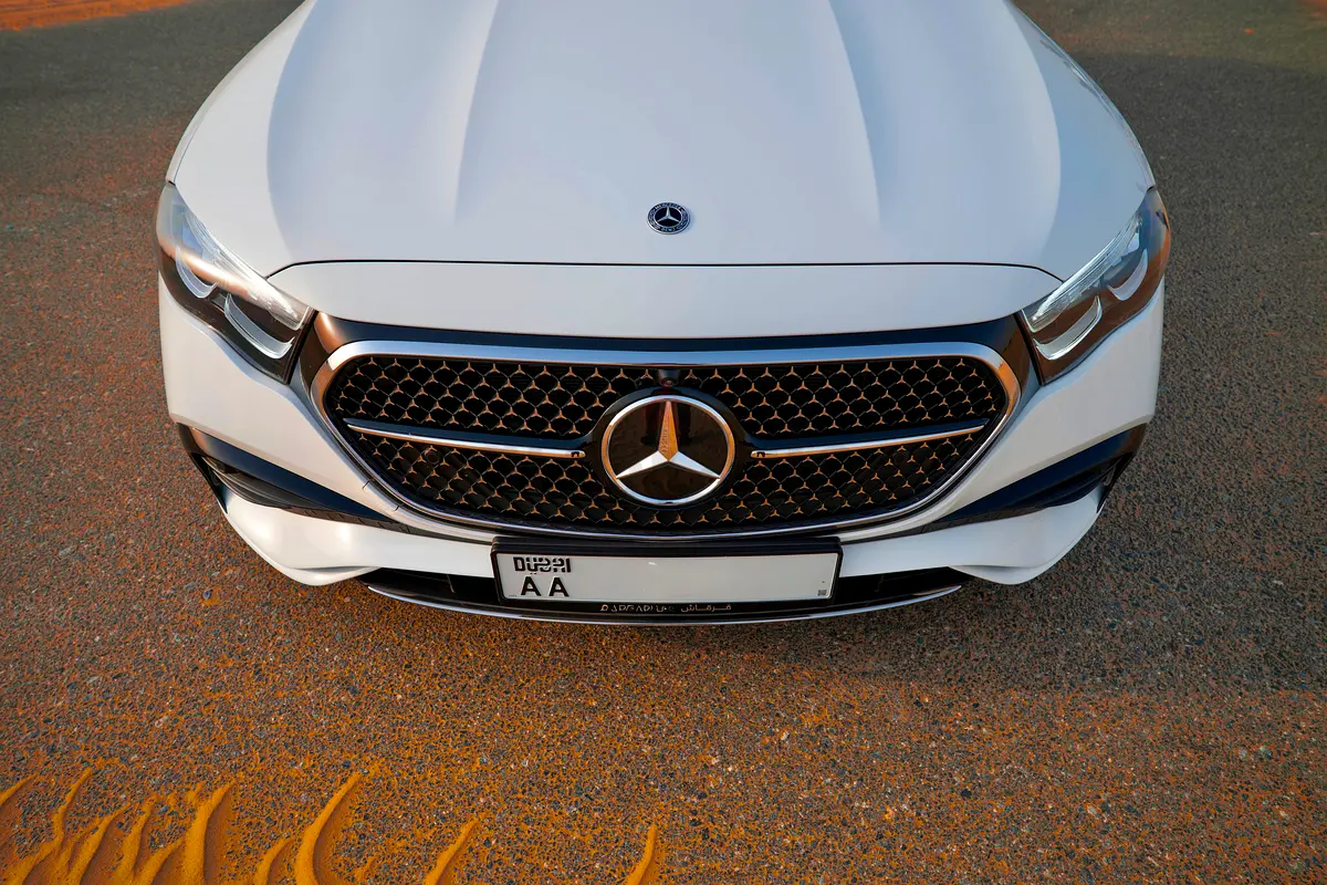 2025 Mercedes E200 – Elegance Meets Innovation photo 5