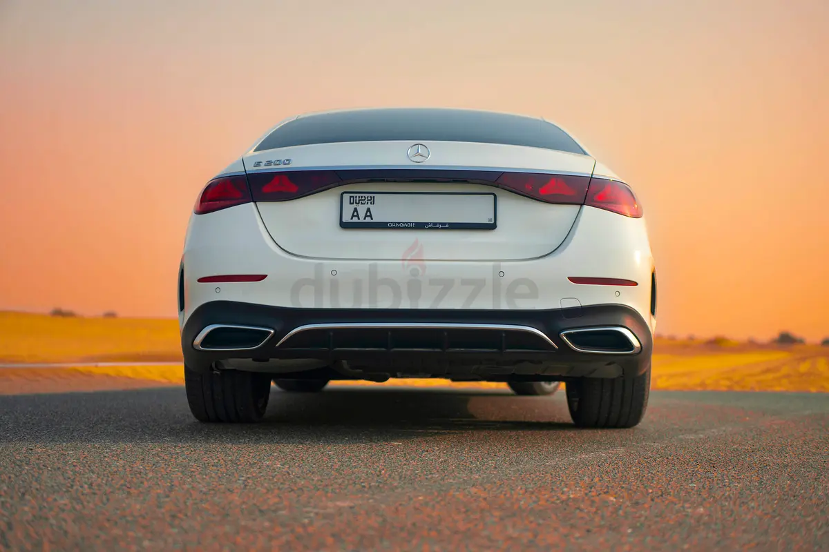 2025 Mercedes E200 – Elegance Meets Innovation photo 7