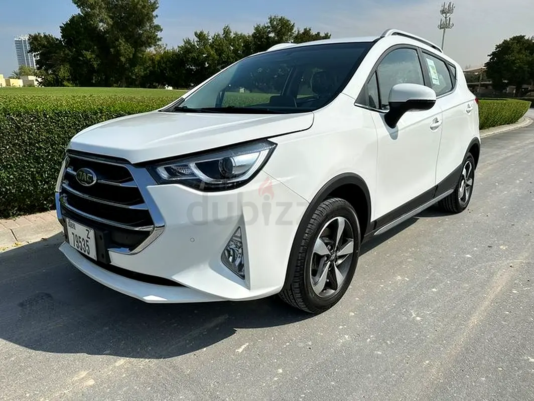 Good Condition/ Unlimited Mileage/Best Rate rental in Palm Jumeirah, Dubai