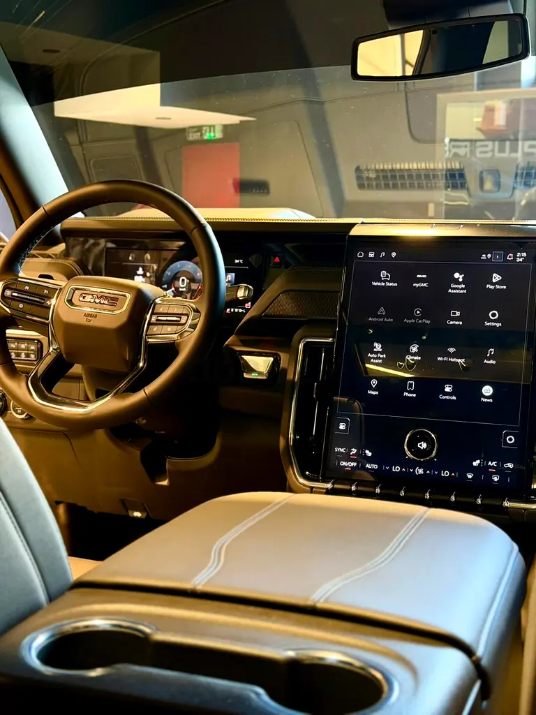 2026 GMC Yukon for Rent in Al Quoz Industrial Area 2 photo 2