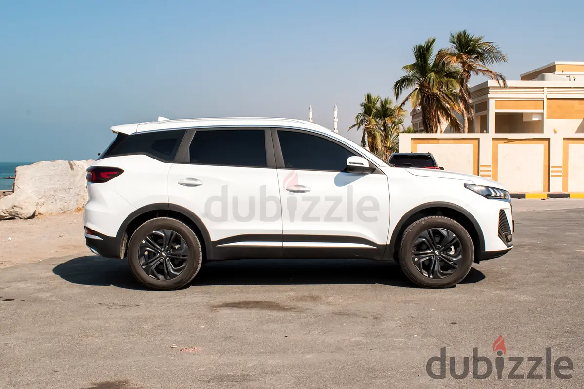 2026 Chery Tiggo 7 Rental in Port Saeed photo 4
