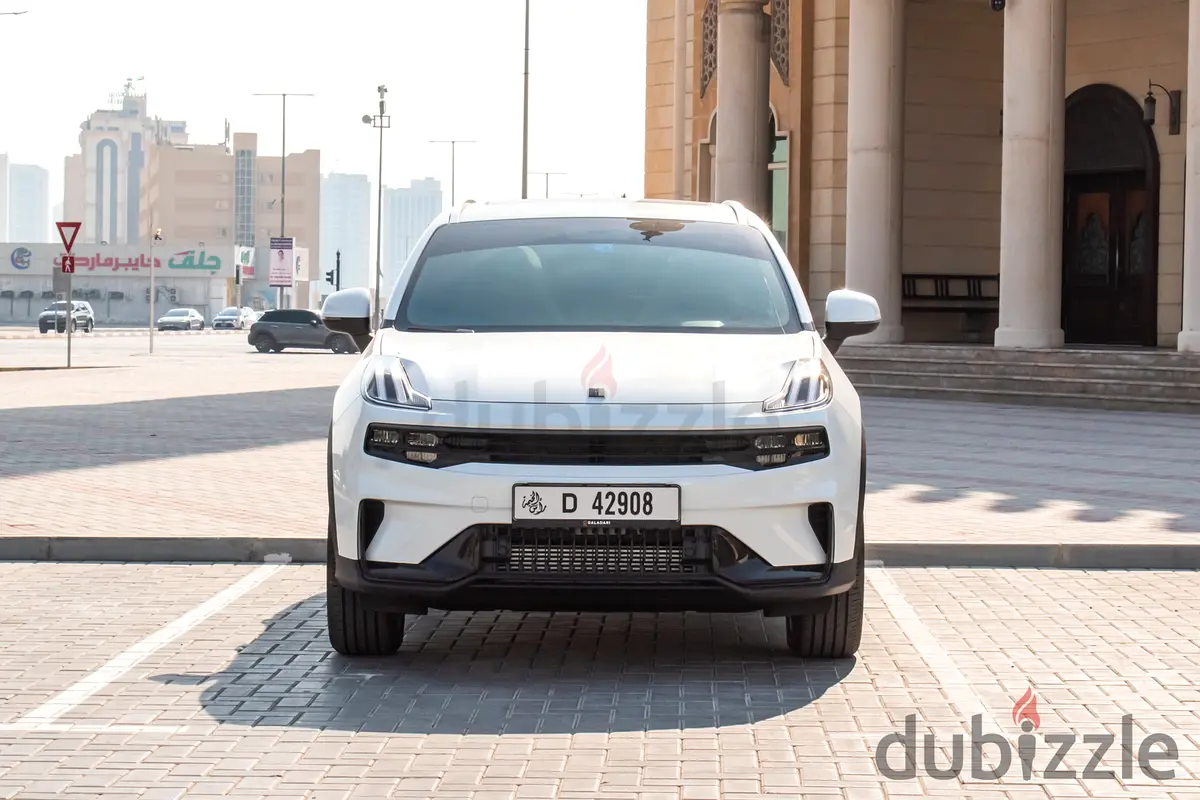 Rent a 2026 Lynk & Co 06 in Port Saeed photo 2